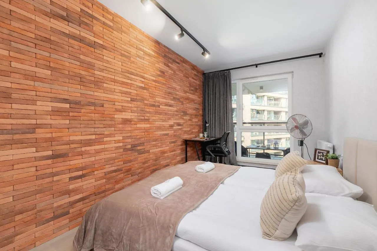 Exquisite Apartment Zablocie 19A By Renters Prestige Krakkó